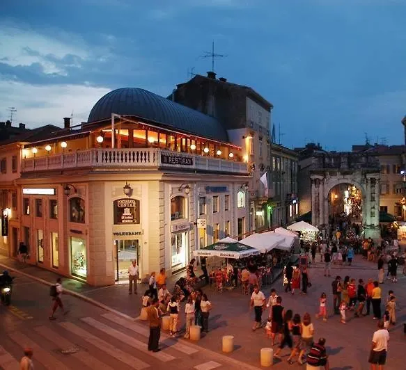 Apartment In Pula With Sea View, Terrace, Air Conditioning, Wifi 633-2 Croatia
